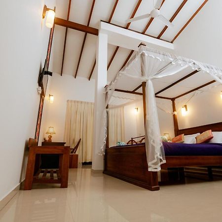 Prince Beach Hotel Bentota Eksteriør bilde