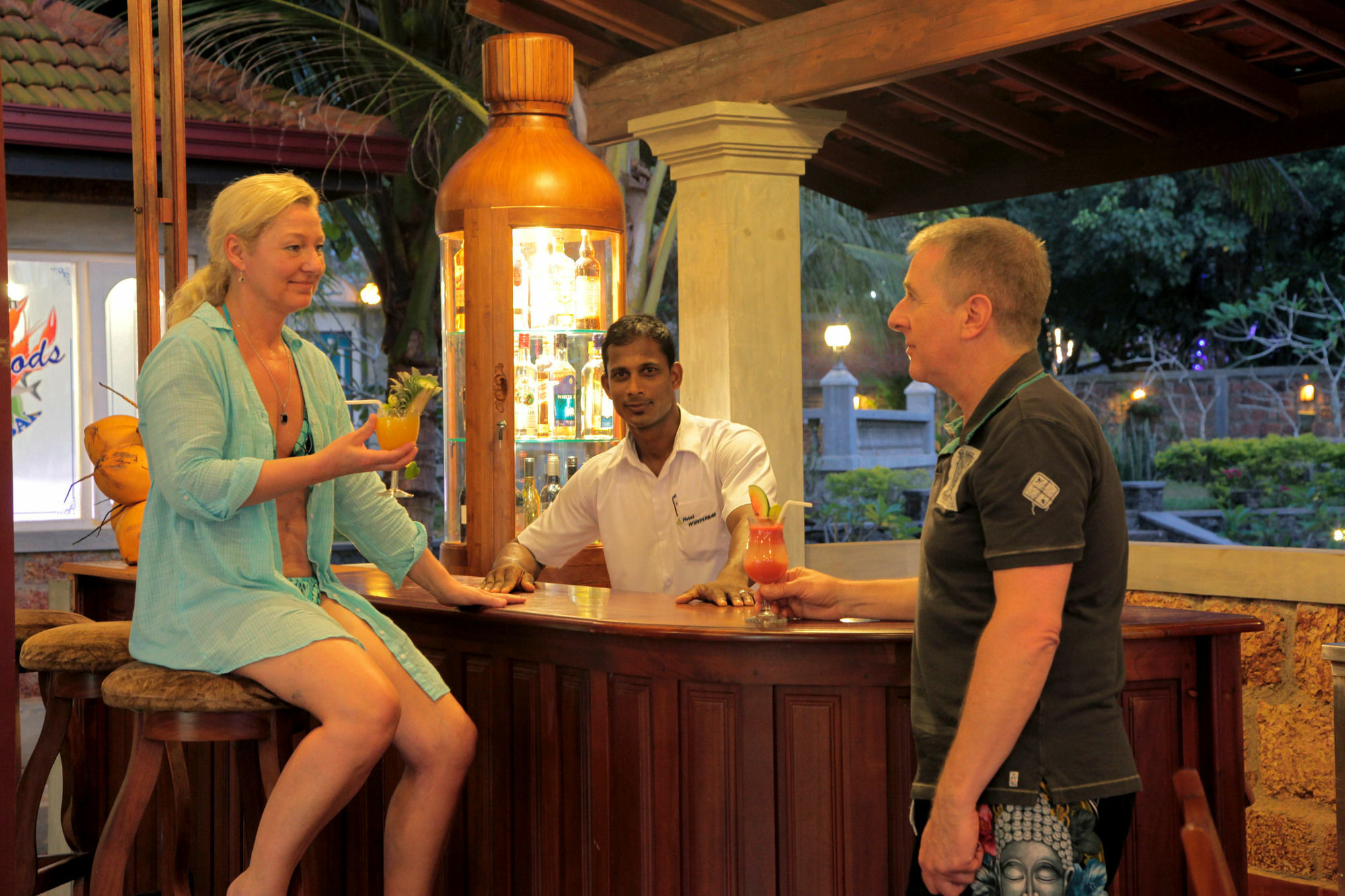 Prince Beach Hotel Bentota Eksteriør bilde