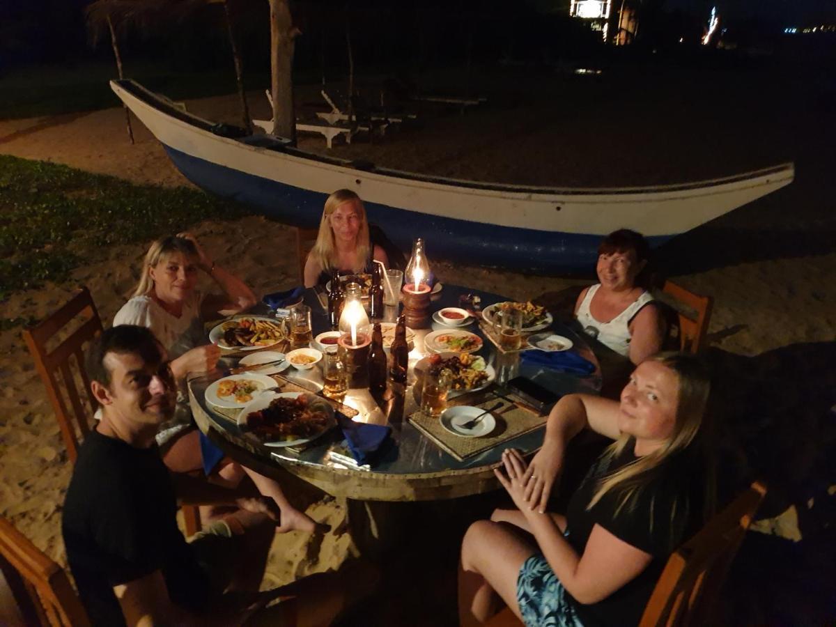Prince Beach Hotel Bentota Eksteriør bilde